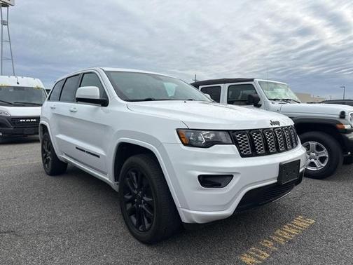 2022 Jeep Grand Cherokee WK Laredo