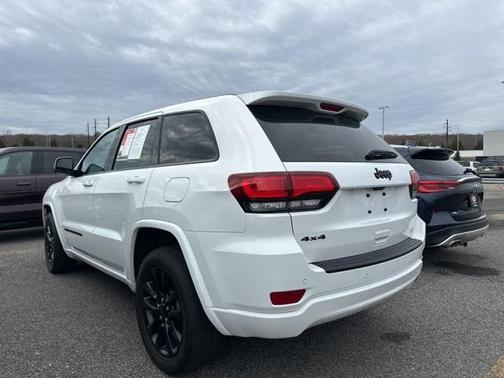 2022 Jeep Grand Cherokee WK Laredo