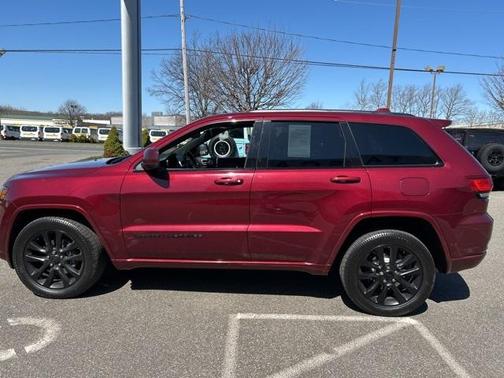 2018 Jeep Grand Cherokee Altitude