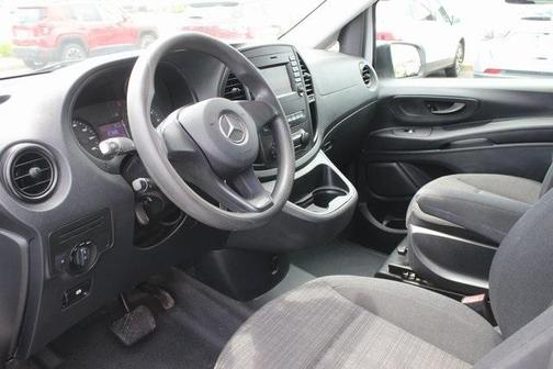 2020 Mercedes-Benz Metris Base