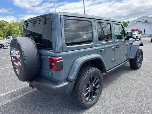 2025 Jeep Wrangler 4xe Sahara