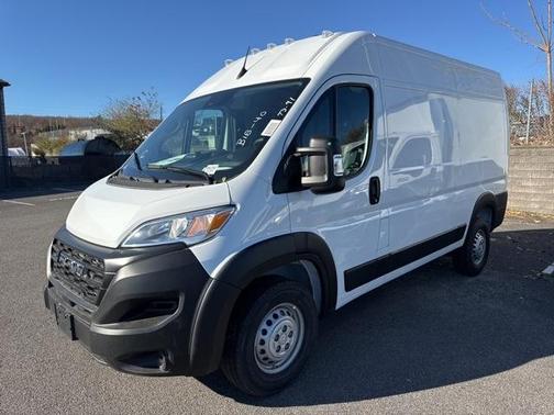 2025 RAM ProMaster 1500 Base