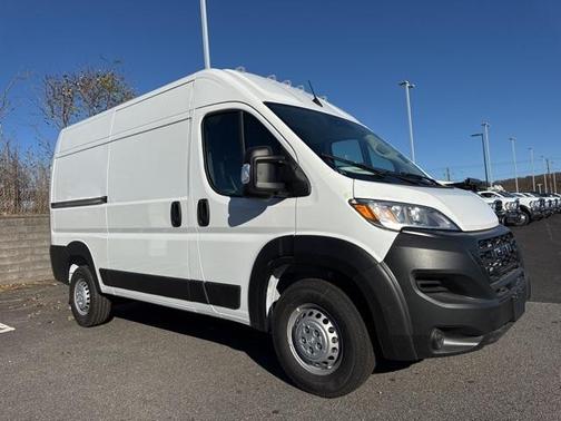 2025 RAM ProMaster 1500 Base