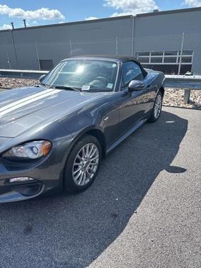2019 FIAT 124 Spider Classica