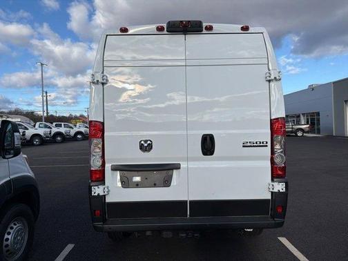 2026 RAM ProMaster 2500 High Roof