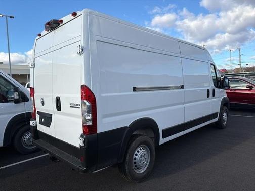 2026 RAM ProMaster 2500 High Roof