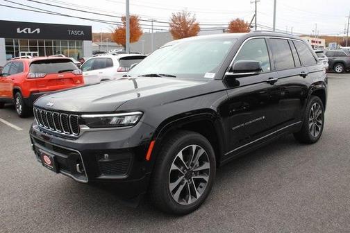 2022 Jeep Grand Cherokee Overland