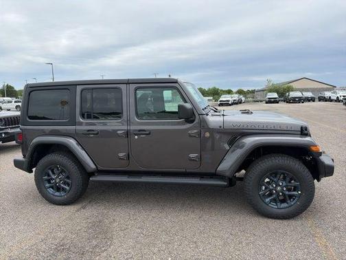 Granite Crystal Clearcoat Metallic 2026 Jeep Wrangler Sport