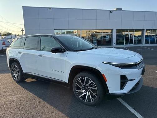 2025 Jeep Wagoneer S Limited