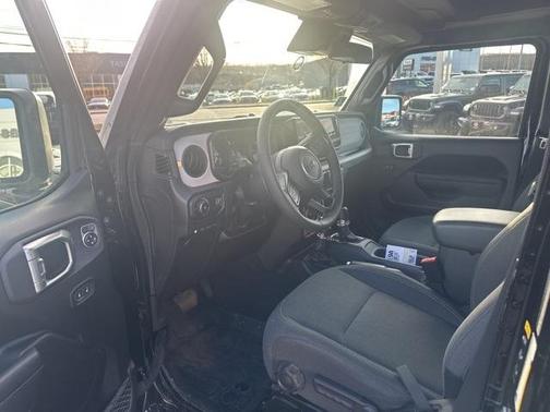 2024 Jeep Wrangler 4xe Sport