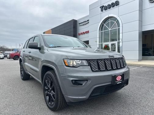 2022 Jeep Grand Cherokee WK Laredo