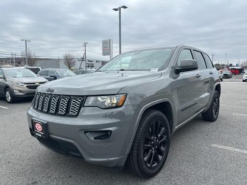 2022 Jeep Grand Cherokee WK Laredo