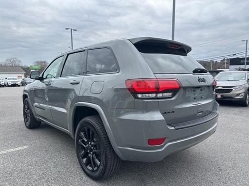 2022 Jeep Grand Cherokee WK Laredo