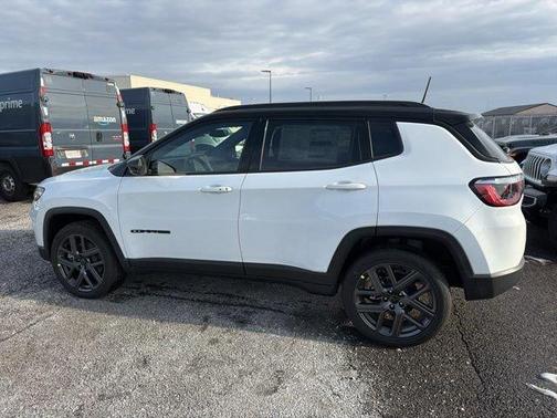 Bright White Clearcoat 2026 Jeep Compass Limited