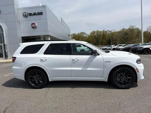 White Knuckle Clearcoat 2026 Dodge Durango GT Plus HEMI V8