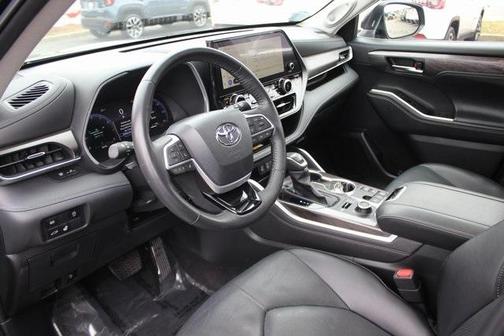 2024 Toyota Highlander Limited
