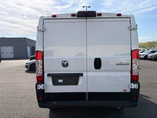 Bright White Clearcoat 2026 RAM ProMaster 1500 Low Roof