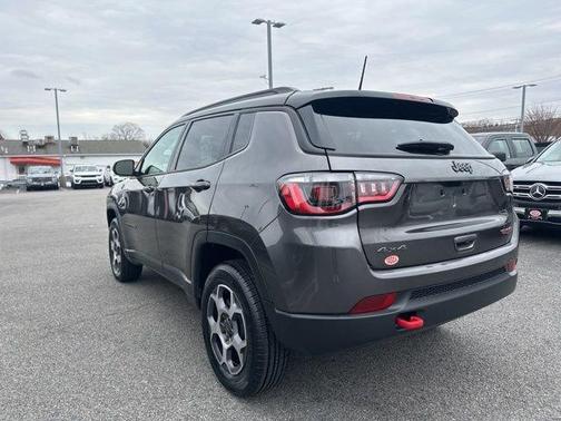 Gray 2022 Jeep Compass Trailhawk