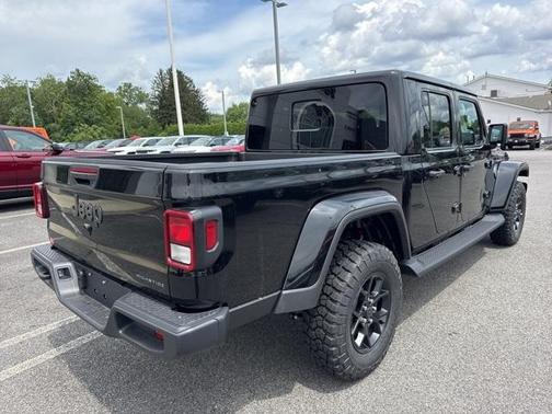 2025 Jeep Gladiator Sport