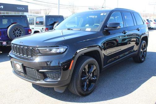 2023 Jeep Grand Cherokee Altitude