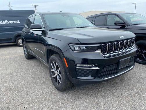 Black 2024 Jeep Grand Cherokee Limited