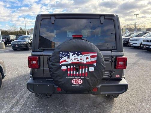 Granite Crystal Clearcoat Metallic 2026 Jeep Wrangler Sport