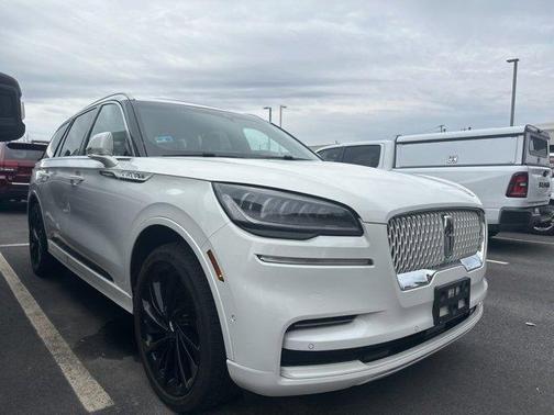 2022 Lincoln Aviator Reserve AWD