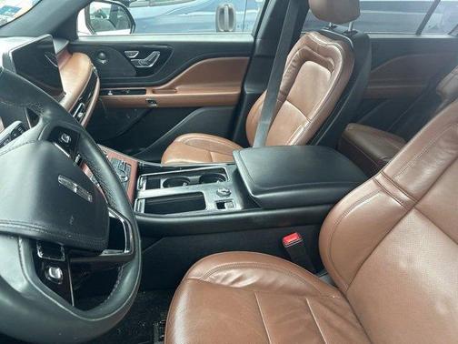 2022 Lincoln Aviator Reserve AWD