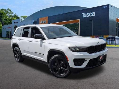 2023 Jeep Grand Cherokee Altitude