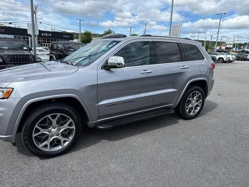 2021 Jeep Grand Cherokee Overland
