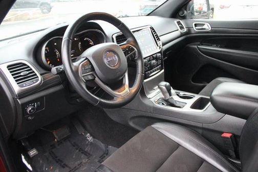 2022 Jeep Grand Cherokee WK Laredo