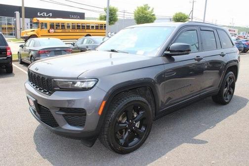 2023 Jeep Grand Cherokee Altitude