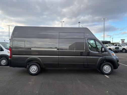 2025 RAM ProMaster 3500 Base