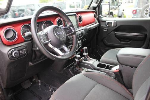 Gray 2019 Jeep Wrangler Unlimited Rubicon