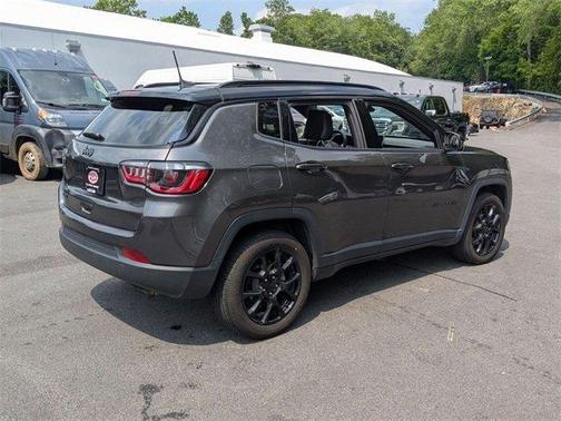 2022 Jeep Compass Altitude
