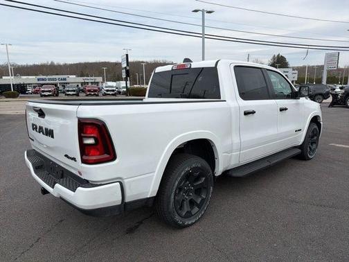 Bright White Clearcoat 2026 RAM 1500 Big Horn/Lone Star