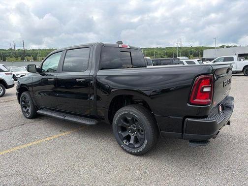 Diamond Black 2026 RAM 1500 Express