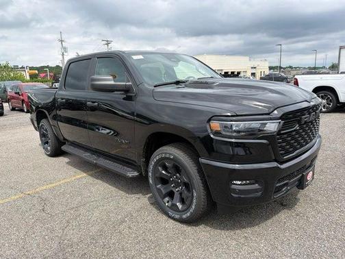Diamond Black 2026 RAM 1500 Express