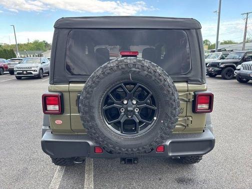 2025 Jeep Wrangler Sport