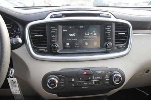 2018 Kia Sorento LX