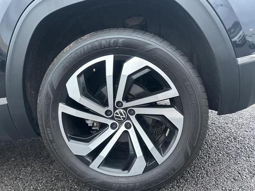 2022 Volkswagen Atlas Cross Sport 3.6L V6 SEL