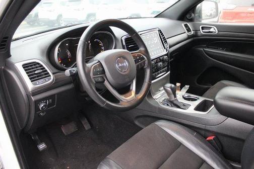 2022 Jeep Grand Cherokee WK Laredo