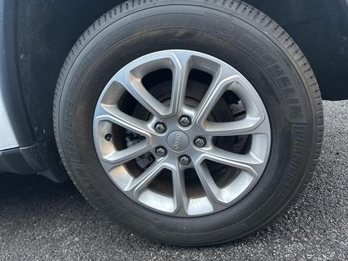 2022 Jeep Grand Cherokee WK Laredo