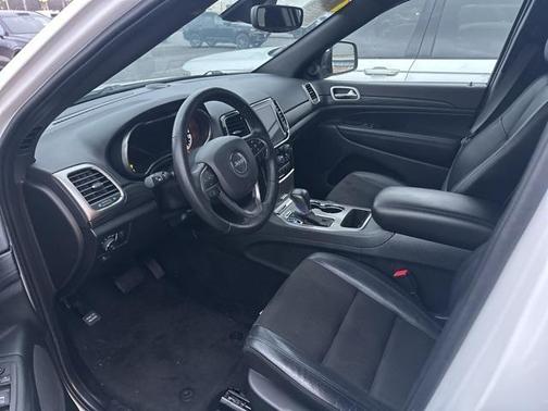 2022 Jeep Grand Cherokee WK Laredo