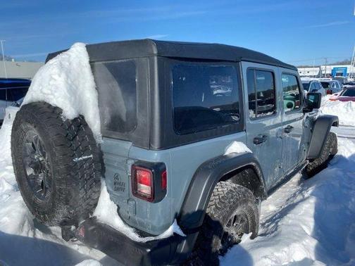 2025 Jeep Wrangler Sport