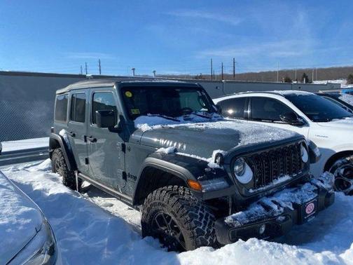 2025 Jeep Wrangler Sport