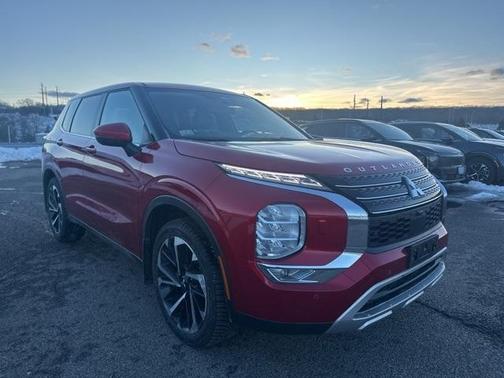 2024 Mitsubishi Outlander 