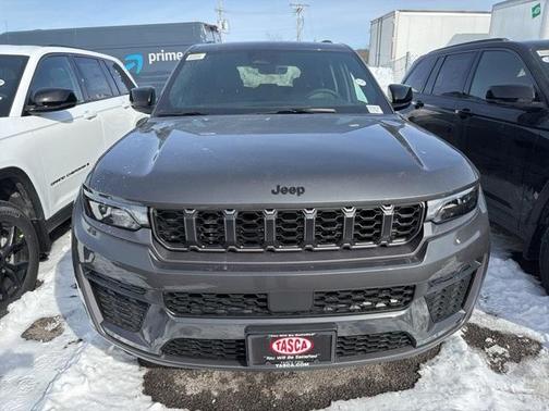 2026 Jeep Grand Cherokee Laredo