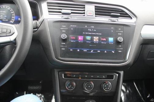 2024 Volkswagen Tiguan 2.0T S