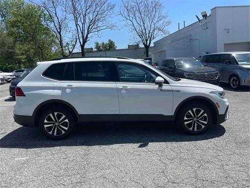 2024 Volkswagen Tiguan 2.0T S